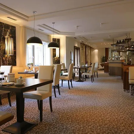 Отель Prinzregent 4*